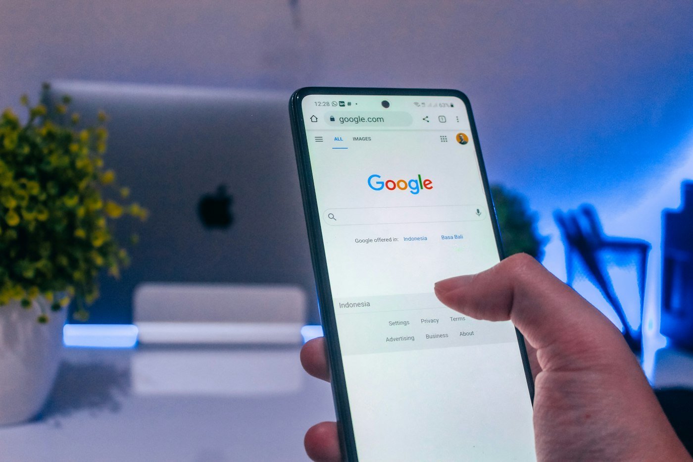 Google search on a smartphone